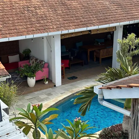 Black Pillow Villa
