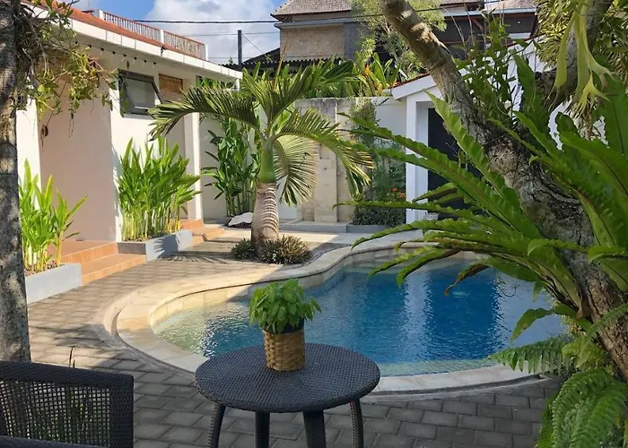 Guest house Black Pillow
