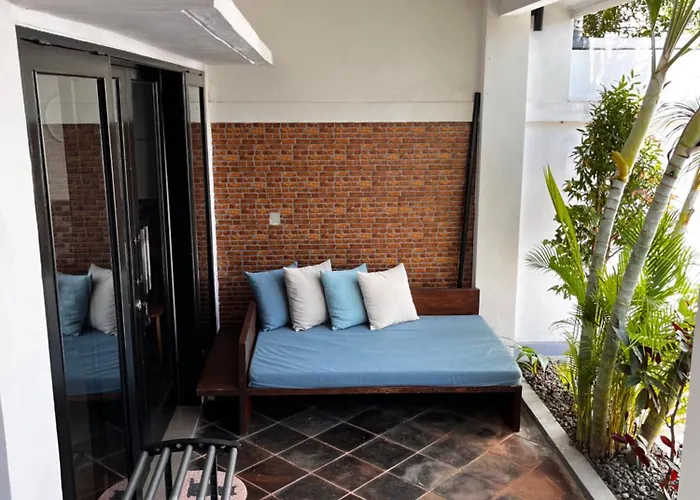 Guest house Black Pillow