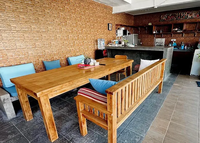Black Pillow Guest house Jimbaran (Bali)